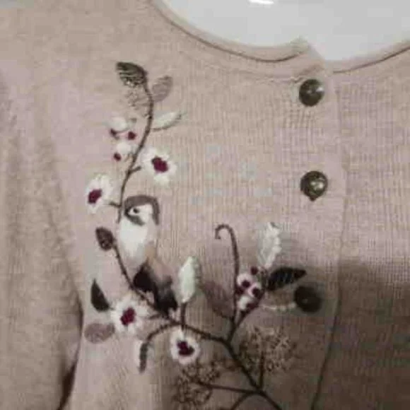 Coldwater Creek Sweater size L - Picture 2 of 4